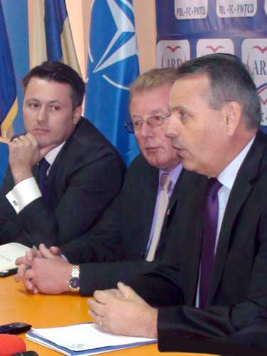 Ciprian Rogojan, Vasile Zete si Mircea Man - PDL Maramures (c) eMM.ro
