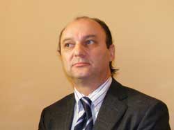 Avram Muresan