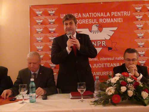 Foto alegeri UNPR Maramures - Marian Sarbu, Gabriel Oprea, Cristian Diaconescu (c) eMaramures.ro