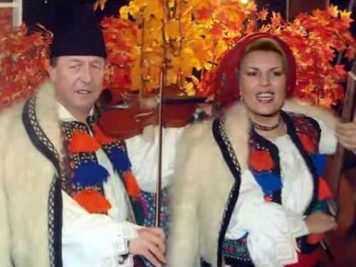 Basescu si Udrea, muzicanti (c) eMM.ro