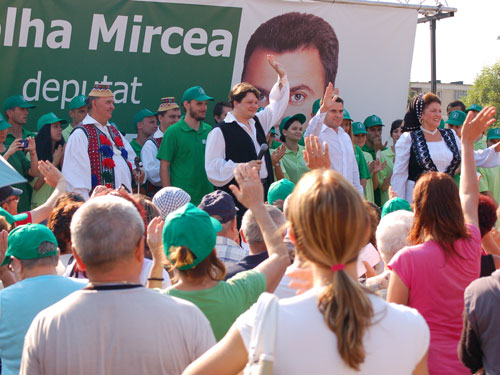 Foto: lansare Mircea Dolha - alegeri 21 august