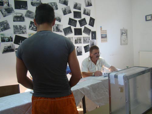 Foto: Referendum la Penitenciarul Baia Mare - 2012 (c) eMaramures.ro