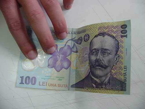 Bancnota 100 lei falsa