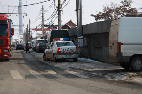 Masina politiei parcata in zona interzisa, Baia Mare