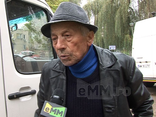 Foto: tata victima accident mortal de munca - bloc Bilascu (c) eMaramures.ro