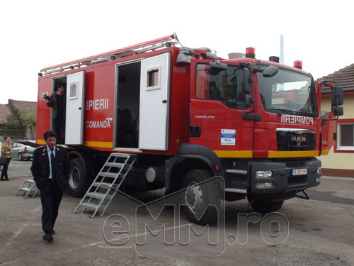 Foto: Centru Mobil de Comanda - ISU Maramures (c) eMaramures.ro