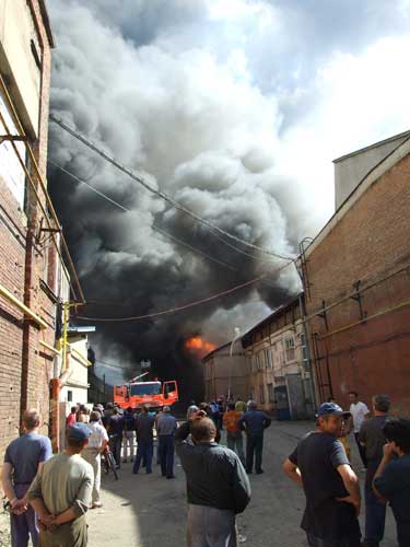 Incendiu la Vitafoam Baia Mare