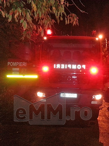 Foto: ISU Maramures - masina pompieri (c) eMaramures.ro