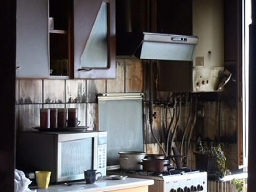 Apartament incendiat (c) eMM.ro