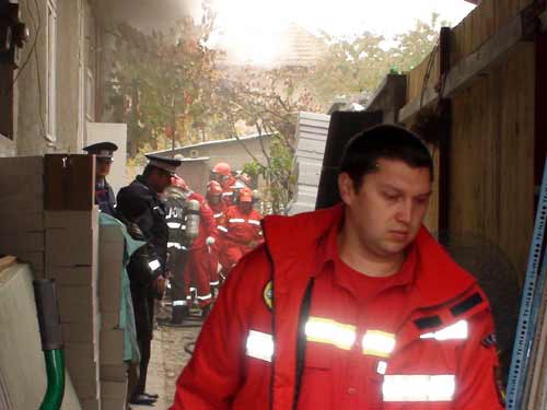 Incendiu pe strada Closca (c) eMM.ro