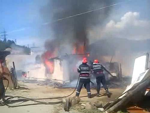 Foto: incendiu strada Podinei - Ferneziu, Baia Mare (c) eMaramures.ro