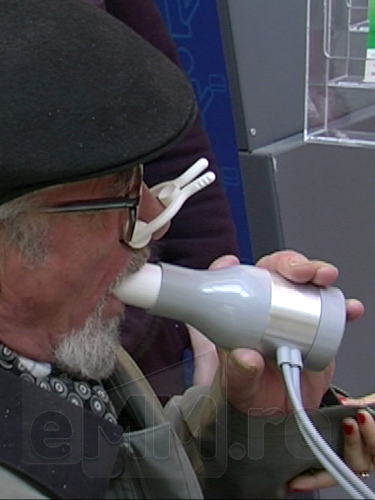 Spirometrii gratuite - varsta plamanilor (c) eMM.ro