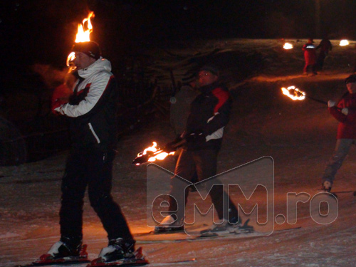 Foto: Serbarile zapezii Borsa, 2013 (c) eMaramures.ro