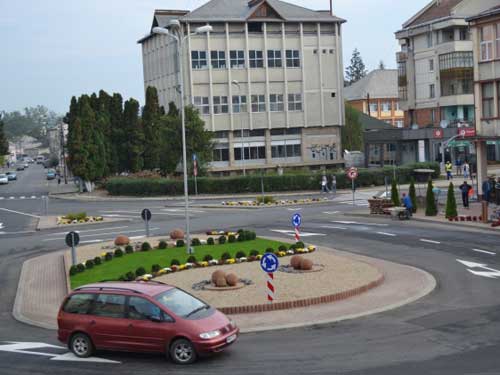 Sens giratoriu nou la Sighet (c) eMM.ro