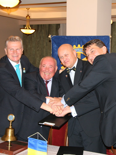 Foto: infratire cluburi Rotary Baia Mare - Kosice