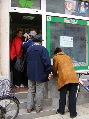 Foto Loto 6/49 - agentie loto (c) eMaramures