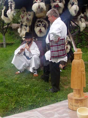 Foto targ mesteri populari Baia Mare (c) eMaramures.ro