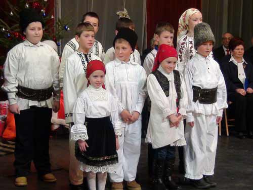 Foto colind Teatru Municipal (c) eMaramures.ro