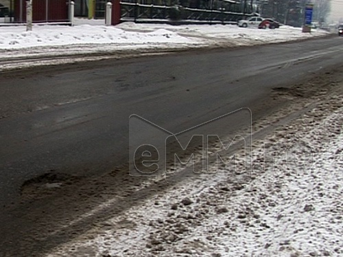 Foto: gropi Baia Sprie - DN 18 (C) eMaramures.ro