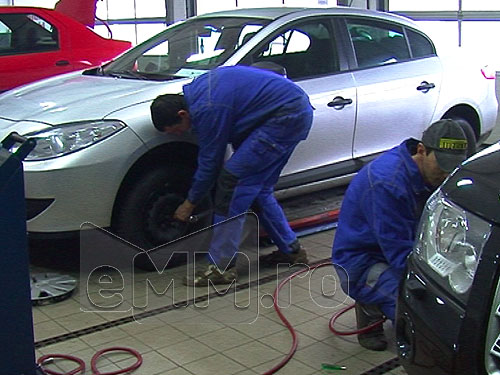 Foto: service auto - cauciucuri de iarna (c) eMaramures