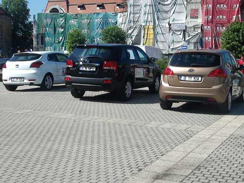Foto Kia Motors Baia Mare - caravana (c) eMaramures.ro