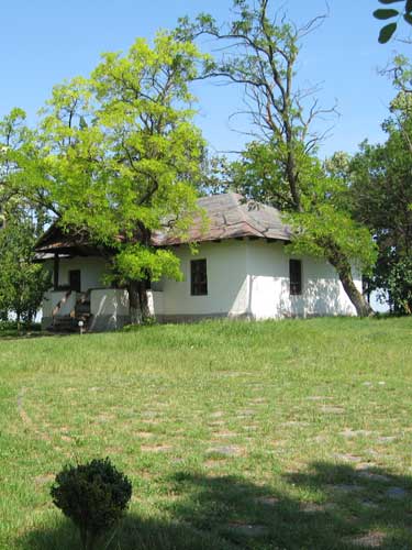 Foto Casa Memoriala Mihai Eminescu Ipotesti (c) destinatiituristice.ro