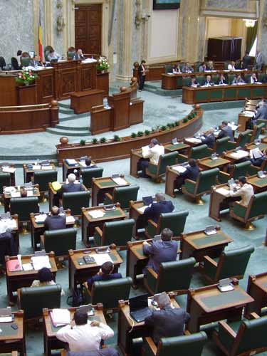 Foto: sedinta Senat (c) lideruldeopinie.ro