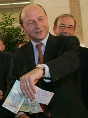 Foto Traian Basescu (c) presidency.ro