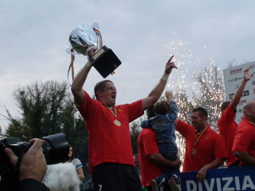 Foto CSM Stiinta Baia Mare - campioana nationala rugby (c) eMaramures