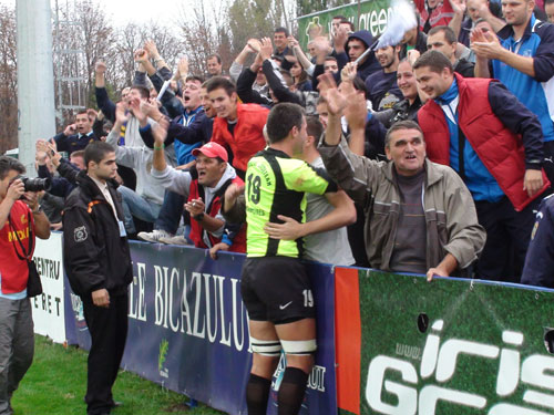 Foto CSM Stiinta Baia Mare - campioana nationala rugby (c) eMaramures