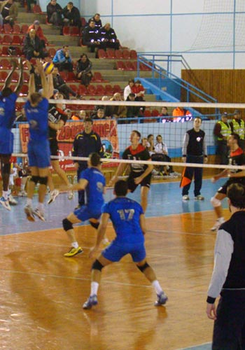 Volei (c) eMM.ro