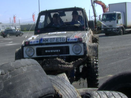 Foto intrecere 4x4 (c) eMM.ro
