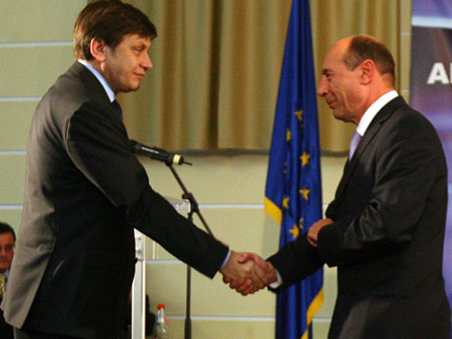 Antonescu si Basescu