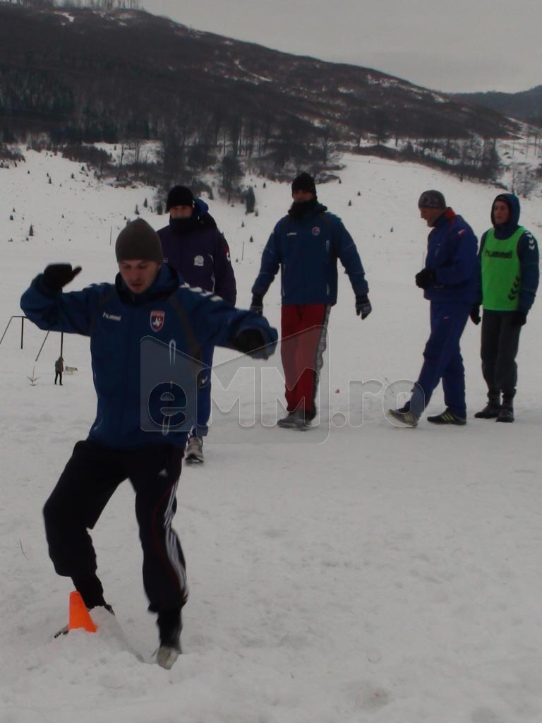 Foto: Extrem in cantonament, iarna lui 2013
