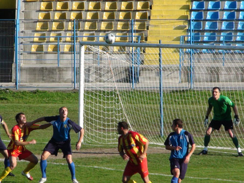 Foto: FCMU - Unirea Ungheni (c) eMaramures.ro