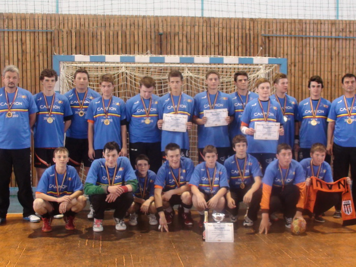 Foto: Academia de Handbal Minaur - campioana (c) eMaramures.ro