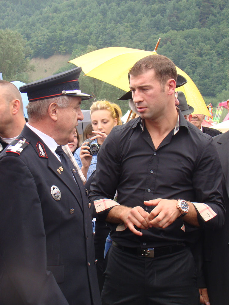 Foto: col. Ion Pop si Lucian Bute (c) eMaramures.ro