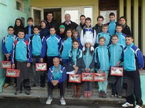 Foto: Premiantii ElectroSistem Baia Mare in 2012 (c) eMaramures.ro