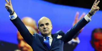 Legătura dintre Rareş Bogdan şi Soros. Candidatul PNL s-a dat singur de gol