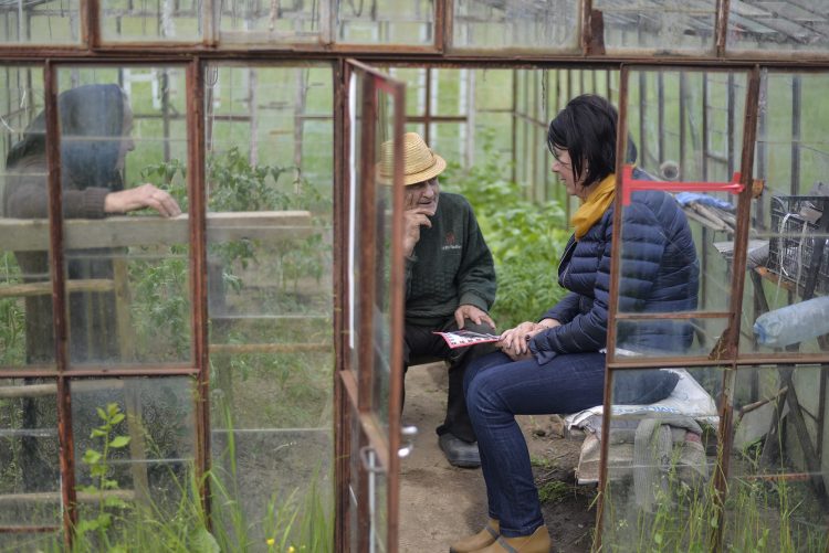 Crina Fiorela Chilat, candidat eligibil pentru Parlamentul European, de vorbă cu maramureșenii din Cernești, Ciocotiș, Trestia, Fânațe