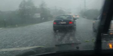 Imagini apocaliptice în Maramureș. Furtuna și grindina au făcut prăpăd – FOTO