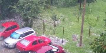Imagini apocaliptice în Maramureș. Furtuna și grindina au făcut prăpăd – FOTO
