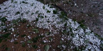 Imagini apocaliptice în Maramureș. Furtuna și grindina au făcut prăpăd – FOTO