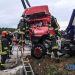 Şofer român de TIR, strivit în cabină. Pompierii italieni au muncit trei ore pentru a-l scoate pe român în viaţă dintre fiare