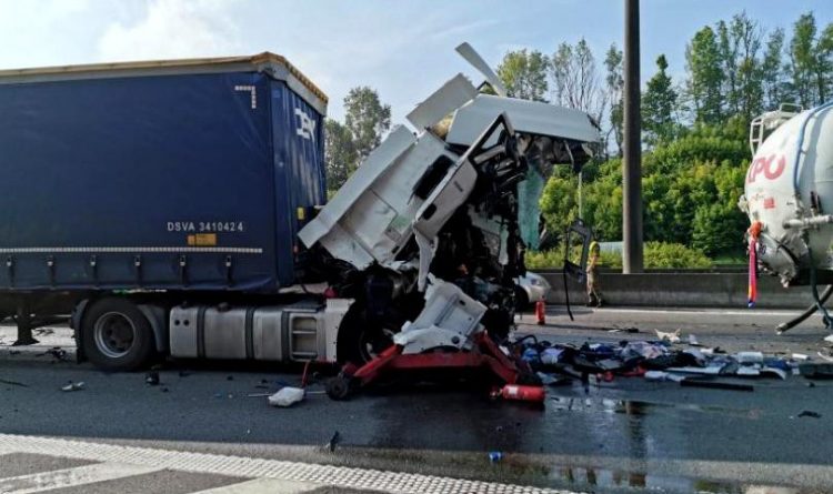 Cine este șoferul român care a murit într-un accident pe o autostradă din Belgia