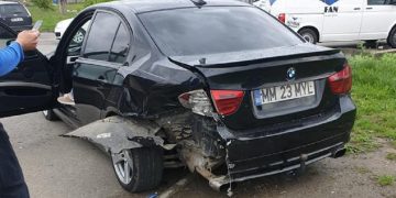 Vezi FOTO de la accidentul rutier de pe Bd. Unirii din Baia Mare