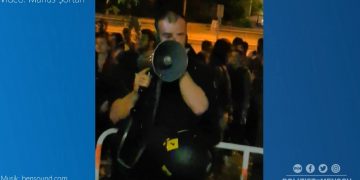 Clip emoţionant, cu un poliţist german în lacrimi după ce a ajutat românii din diaspora să voteze – VIDEO