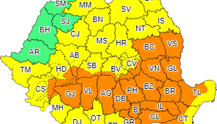 Vremea rea nu se lasă dusă. Grindină, vijelie şi ploi torenţiale în Maramureş în următoarele ore