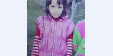 Detalii despre fetiţa de 6 ani dispărută de acasă. Mobilizare pe rețelele de socializare
