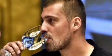 FOTBAL – Profesionistul – Gabi Tamaș, încă o beție în Israel!